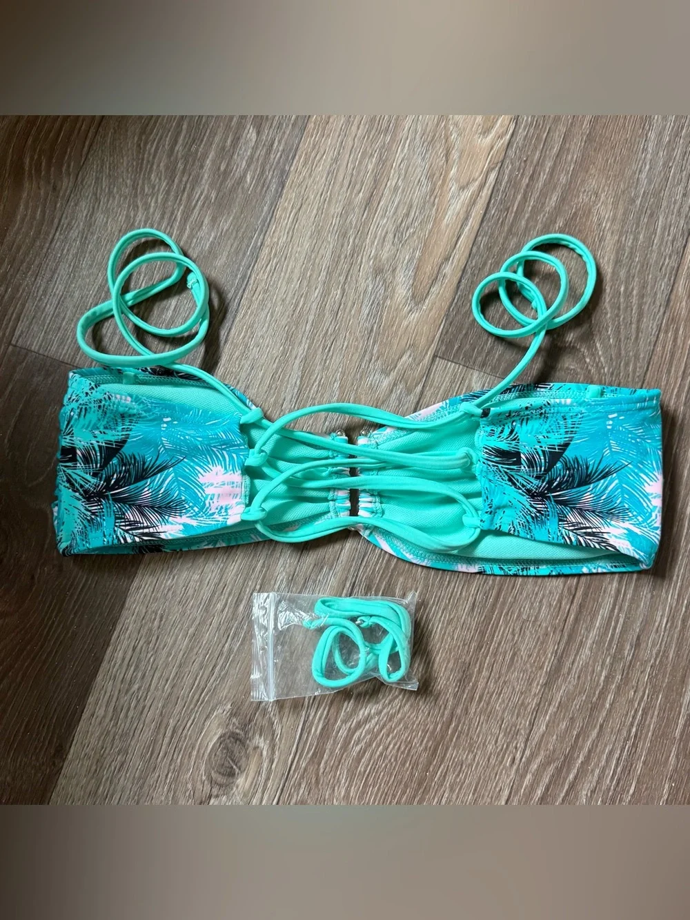 Pursuit Bandeau Bikini Top - Picture 2 of 2